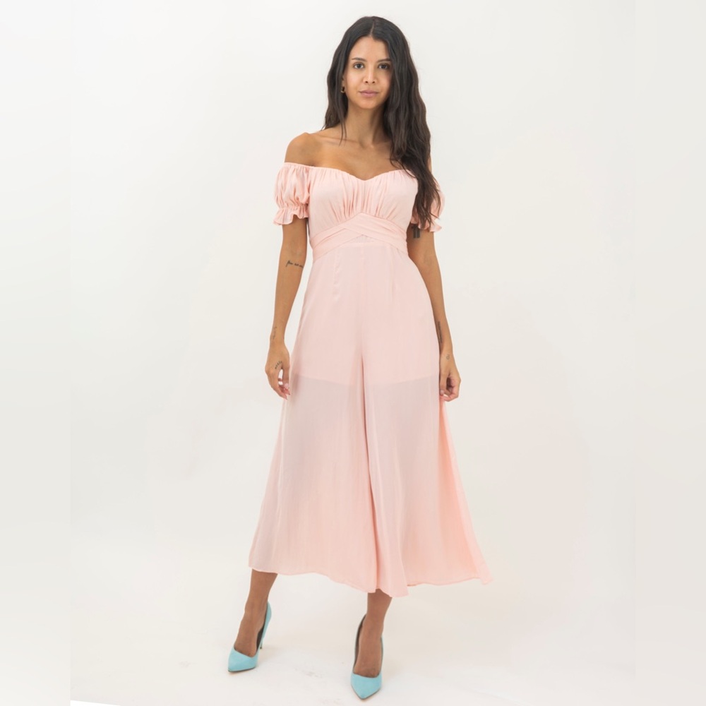 EDITE MODE Salmon Rose‎ Jumpsuit Elegant Off Shoulder Silky Wide Romper size XS
